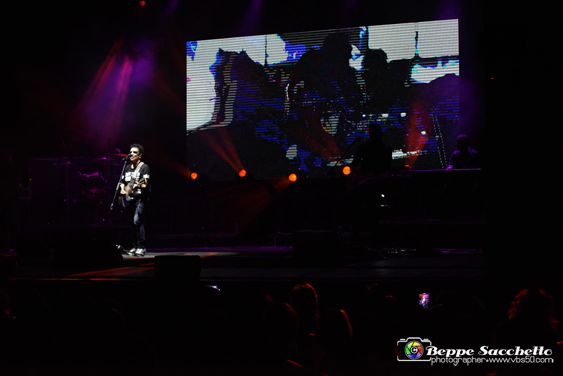 VBS_4132 - Concerto Edoardo Bennato - Peter Pan Rock 'n' Roll Tour.jpg